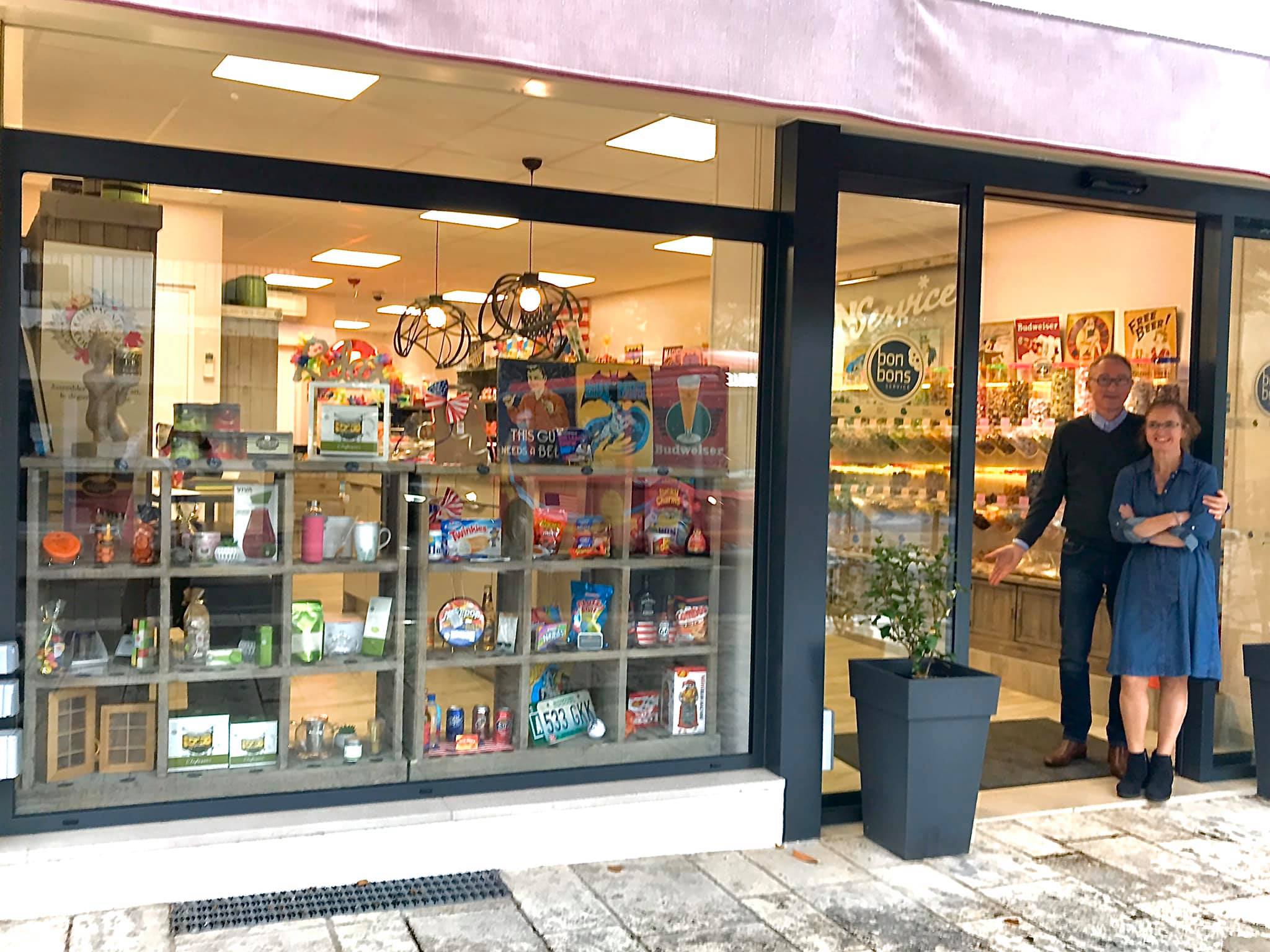 La vitrine de L'Épicerie Fine Bonbons Service